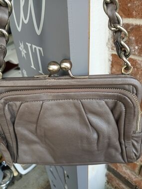 Vintage Coach Taupe Gray Leather Kiss-Lock Clutch with Chain Strap